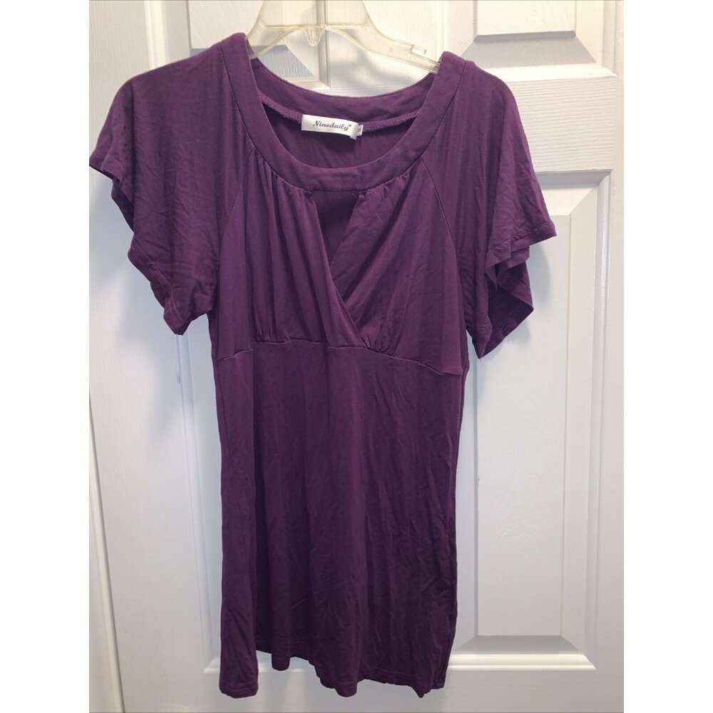 Ninedaily Size Medium Purple Short Sleeve Top